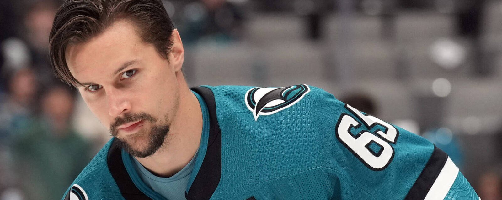 Les Sharks auraient ciblé un joueur des Leafs pour la transaction Erik Karlsson