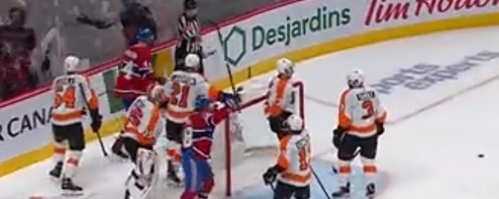 C'est finalement une erreur épouvantable des arbitres qui a mené au premier but du Canadien