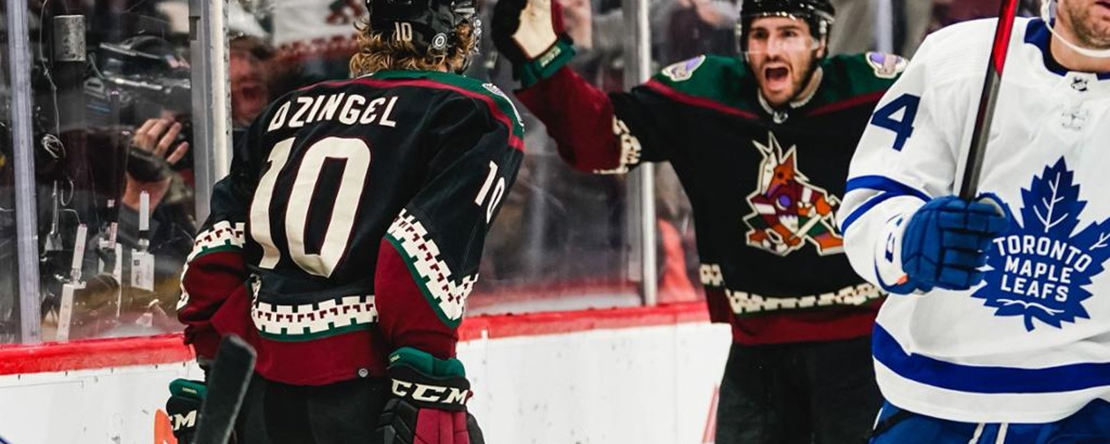 Les Maple Leafs et les Coyotes procèdent à une transaction