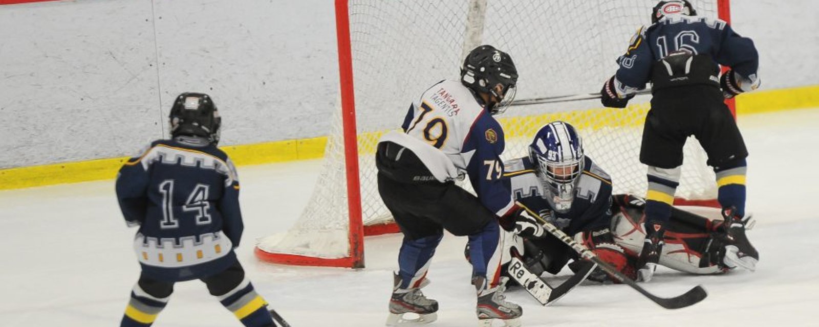 HOCKEY MINEUR: Un papa écrit une lettre ouverte pour dénoncer le comportement toxique d'autres parents