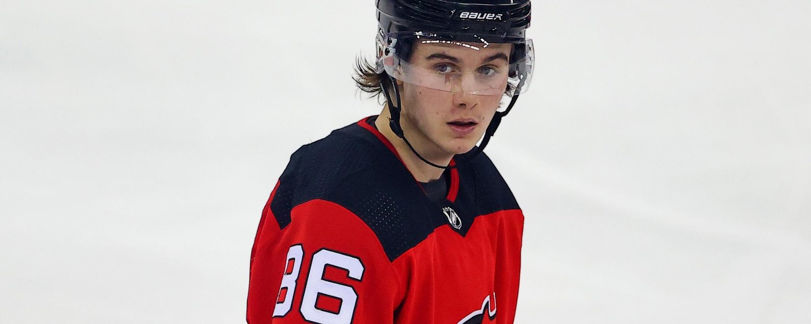 Jack Hughes revient du Match des Étoiles avec la COVID