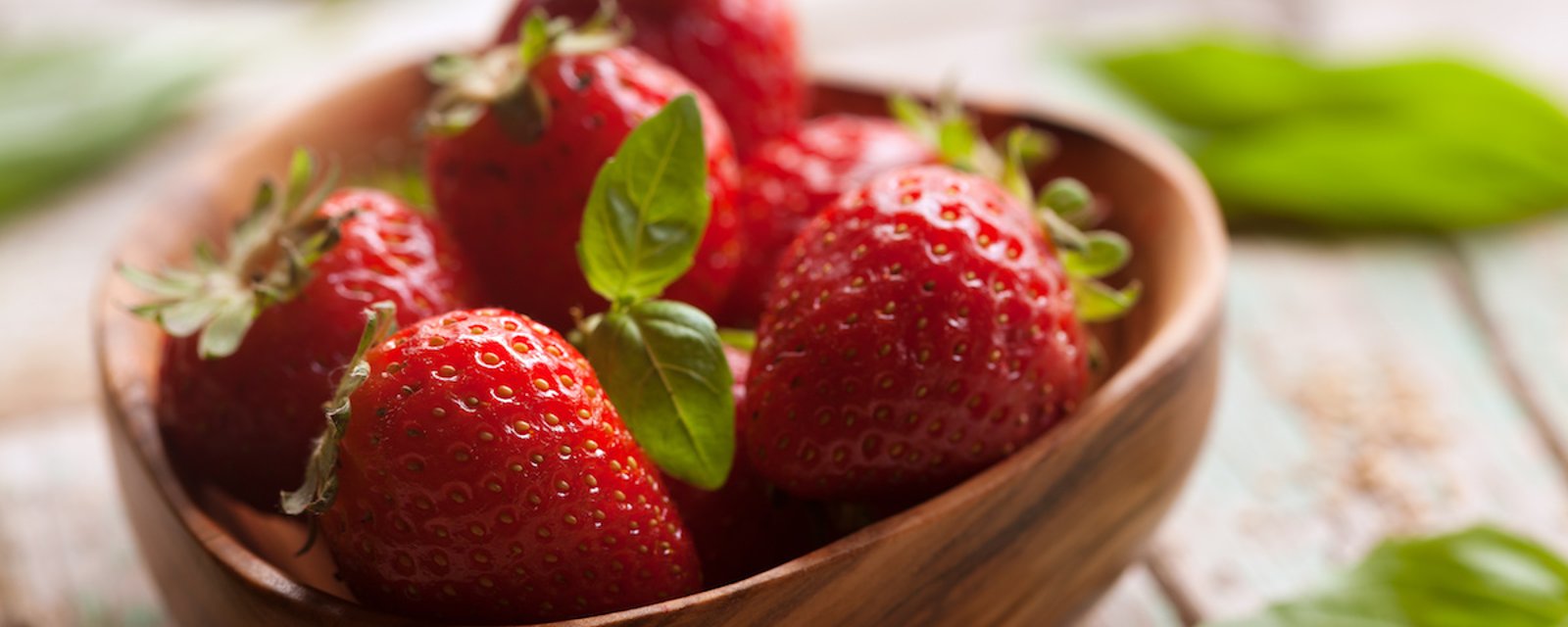 Un agriculteur expert nous partage sa super astuce pour  conserver les fraises plus longtemps