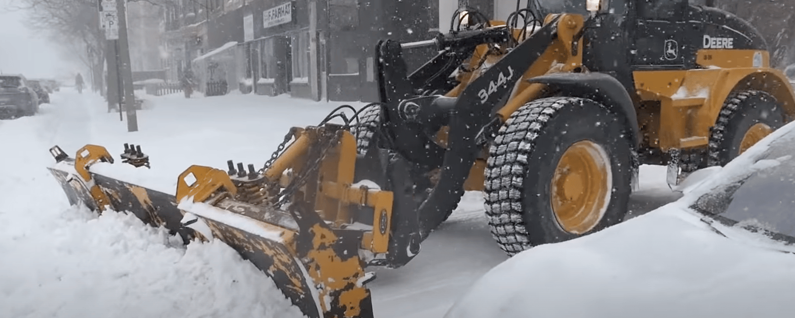 Pénurie de main-d'oeuvre chez les déneigeurs : réservez tôt si vous ne voulez pas pelleter