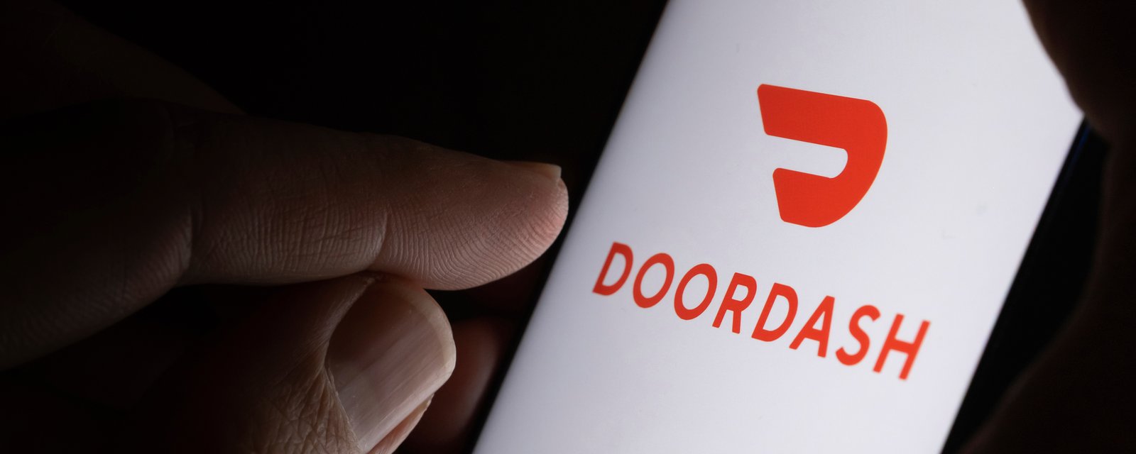 Une Québécoise dénonce DoorDash pour un remboursement incomplet 