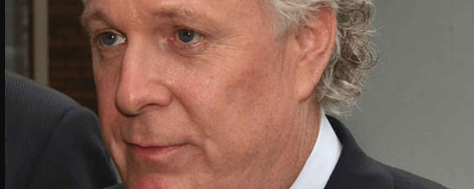 Jean Charest est ouvert à de nouveaux pipelines au Canada