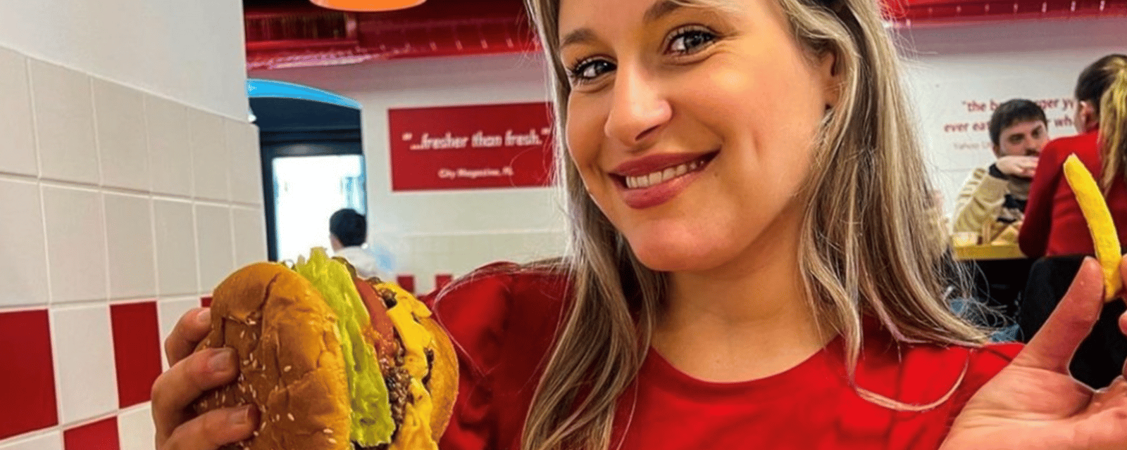 Voici pourquoi le resto Five Guys offre gratuitement des arachides aux clients 