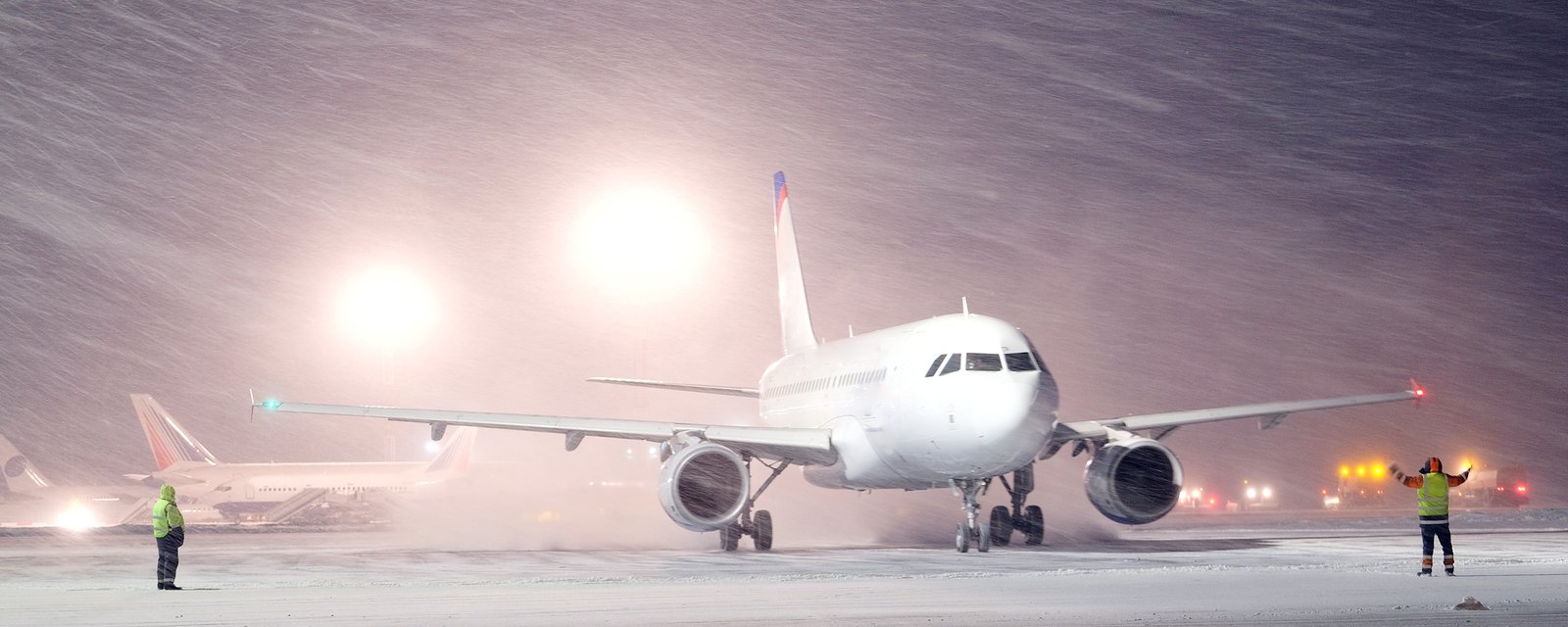 Des dizaines de vols perturbés à l'aéroport de Montréal à cause de la tempête