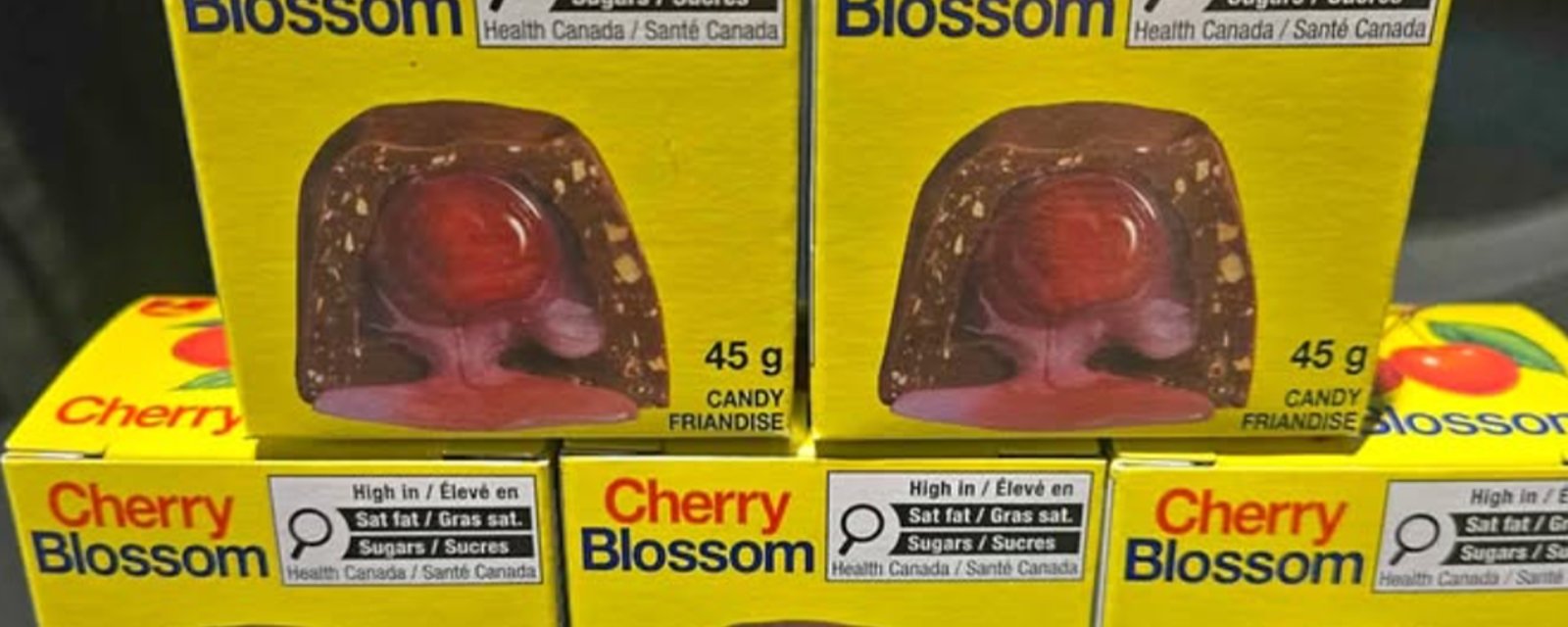 Des internautes tentent de faire fortune en vendant des Cherry Blossom à des prix délirants