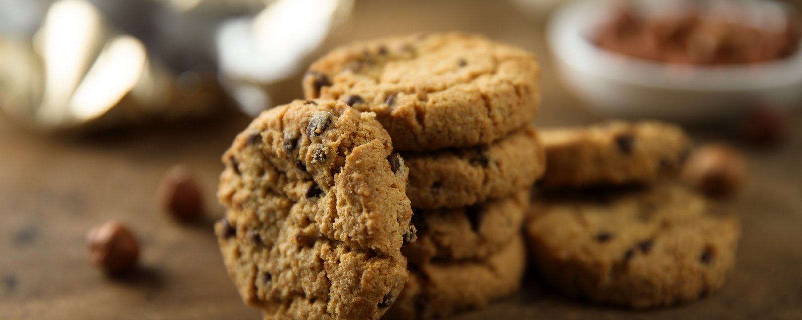 Une employée d'un supermarché est renvoyée pour avoir mangé un biscuit périmé. 