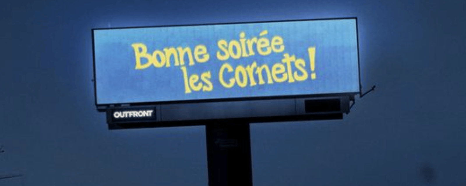 De nouveaux panneaux publicitaires retiennent grandement l'attention des conducteurs. 