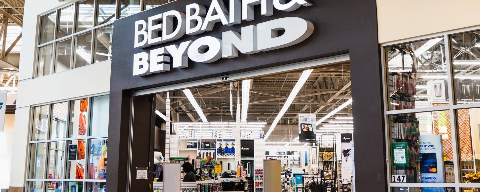 C'est la fin pour les magasins Bed Bath & Beyond au Canada