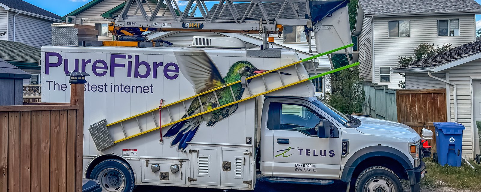 TELUS étend son service Internet PureFibre au Québec.