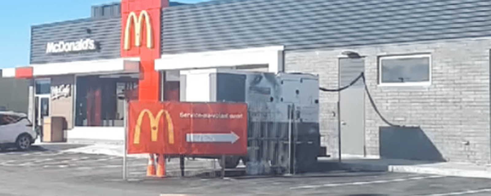 L'emplacement d'un nouveau McDonald's au Québec fait le tour de la planète.