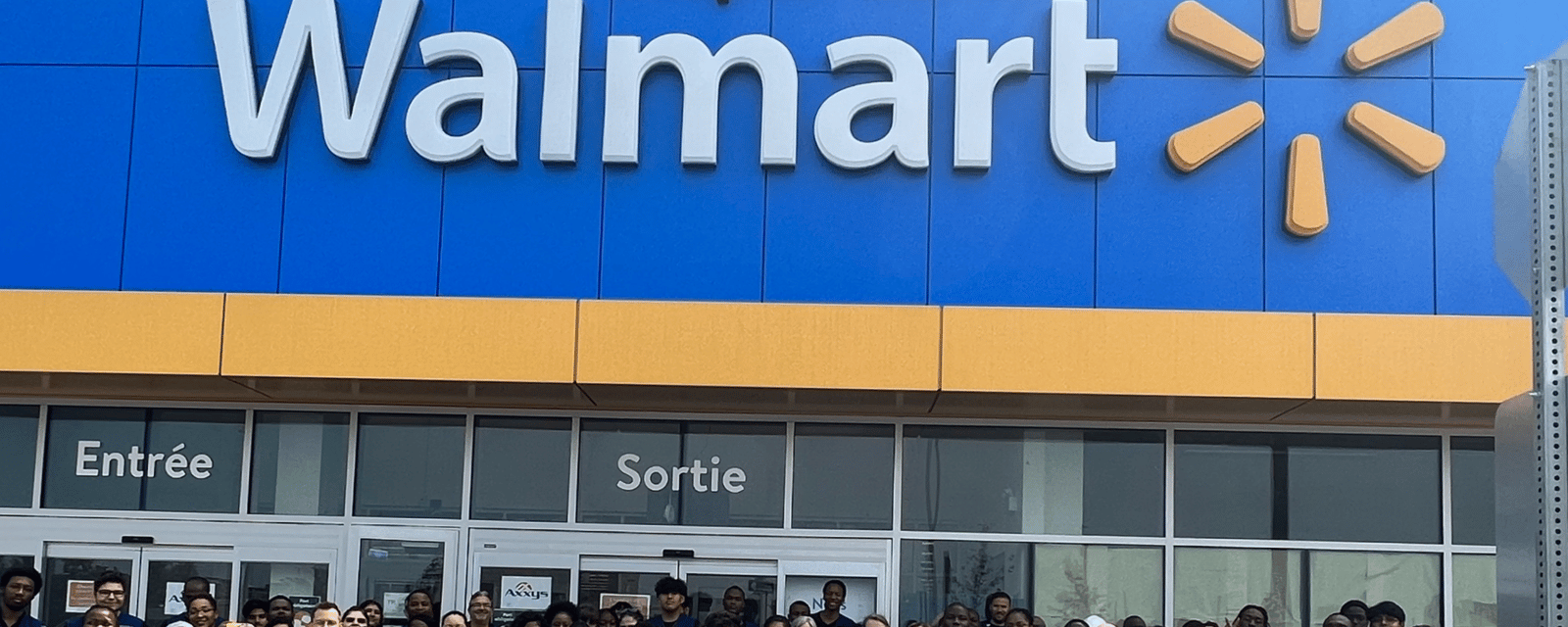 Un gigantesque Walmart vient d'ouvrir au Québec avec de nombreuses nouveautés à ce magasin 