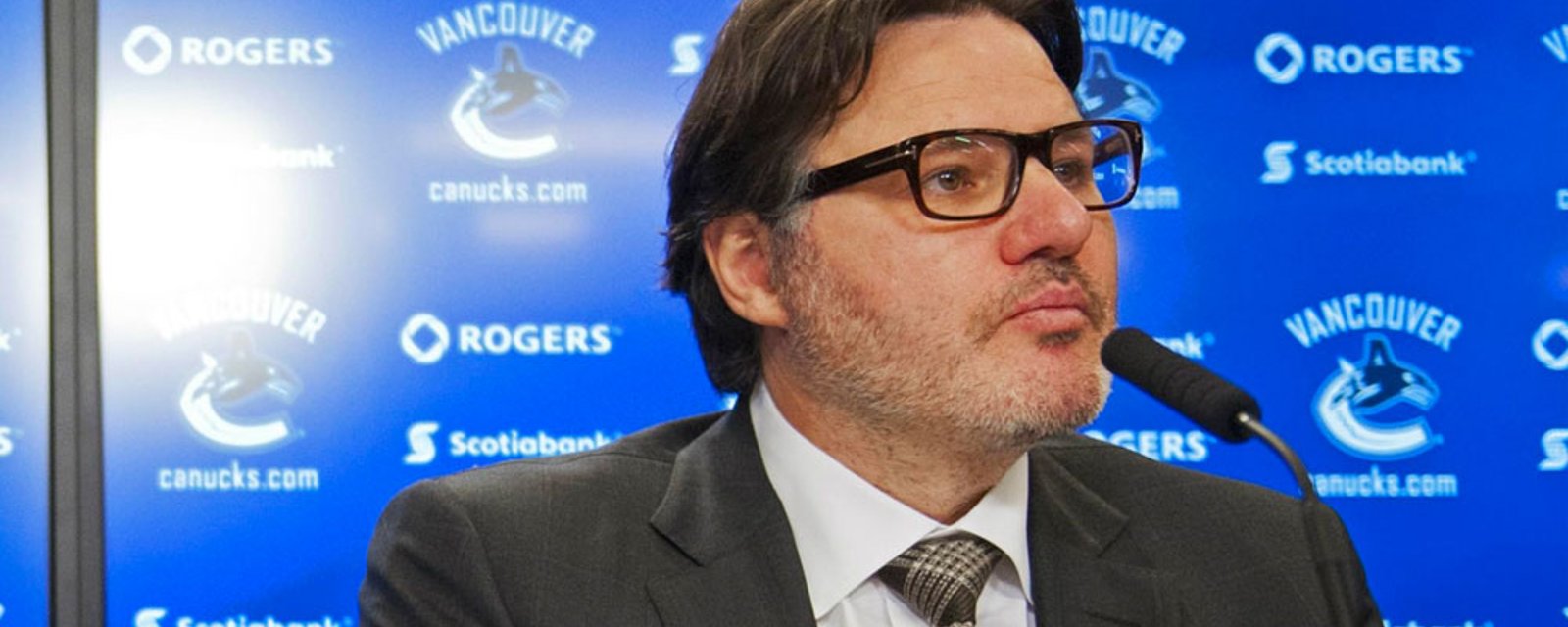 Canucks fans call out owner Francesco Aquilini in creative chant during 5-1 loss