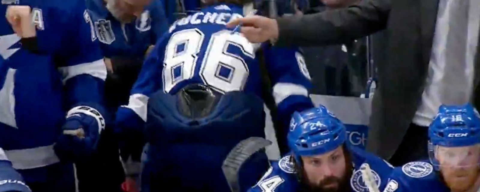 Lightning call for a suspension following Kucherov injury