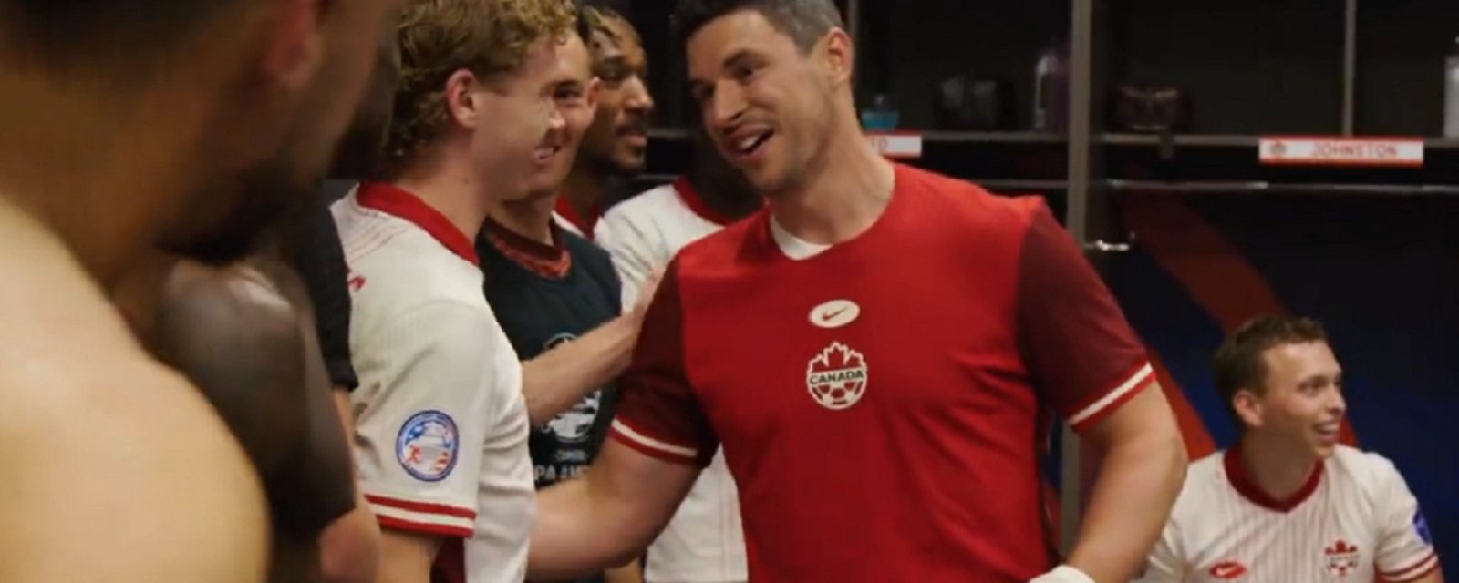 Sidney Crosby surprises Team Canada locker room after big win.