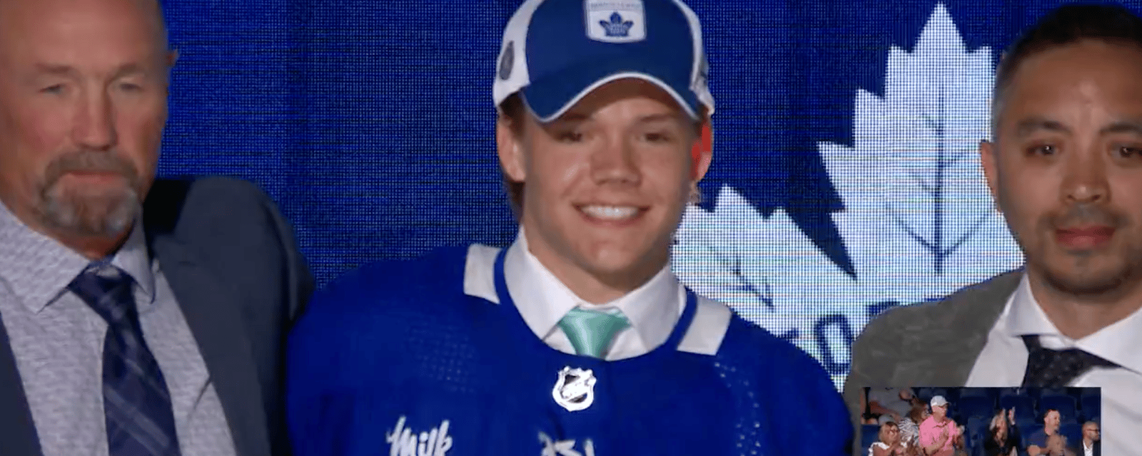 Maple Leafs raise eyebrows with their selection of Easton Cowan