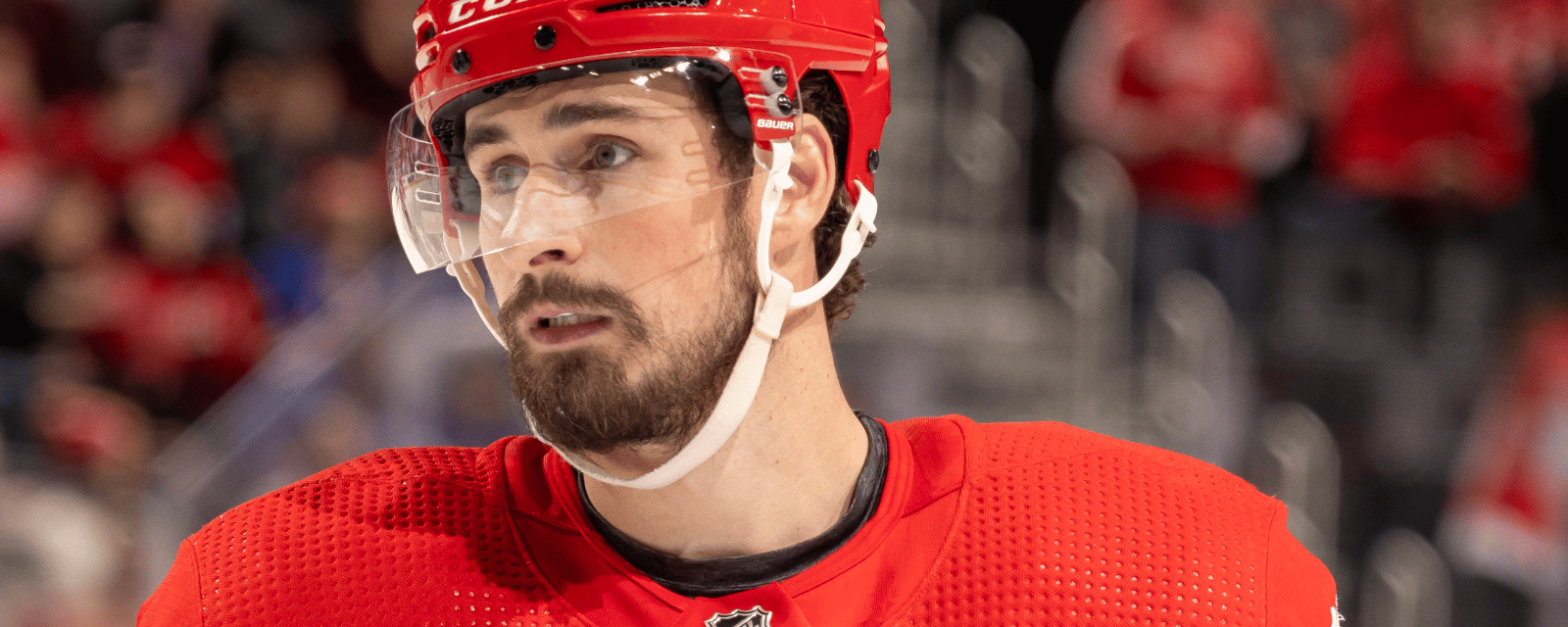 BREAKING: Red Wings extend Dylan Larkin