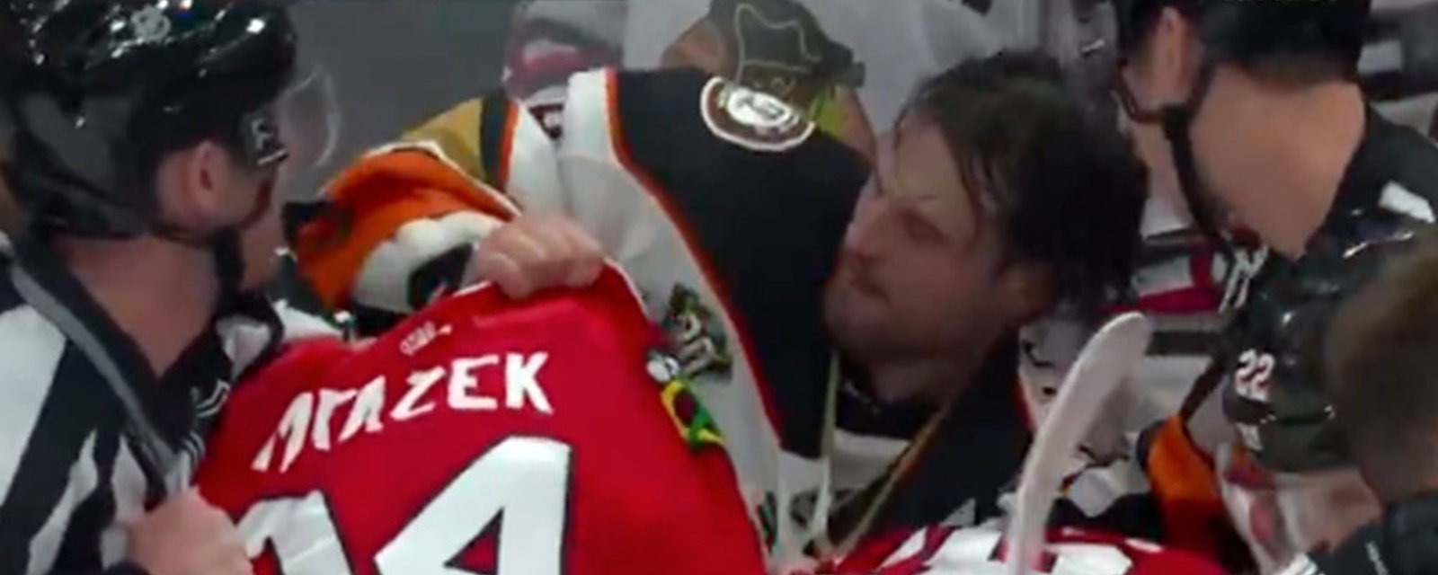 John Gibson ejected after line brawl in Chicago