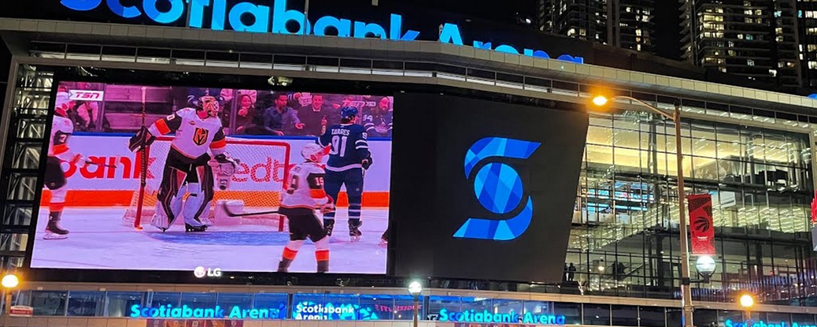 Utah HC forced to walk to Scotiabank Arena on Sunday!