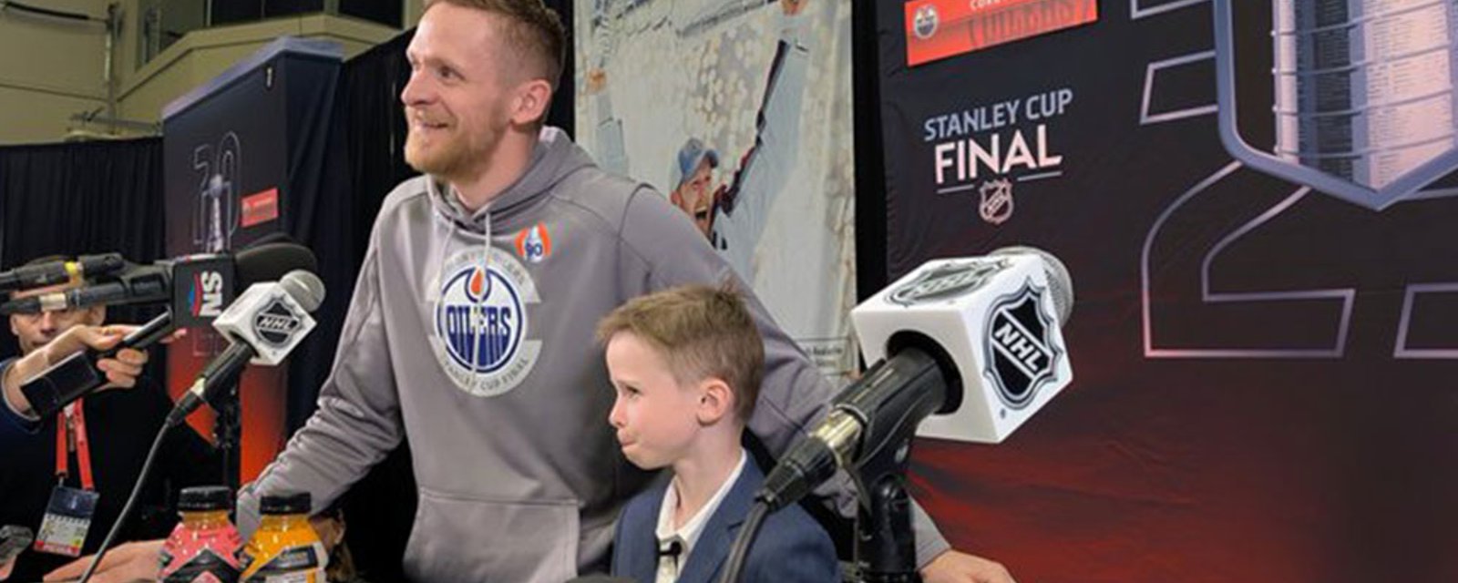 Corey Perry announces his plans for retirement to the media today