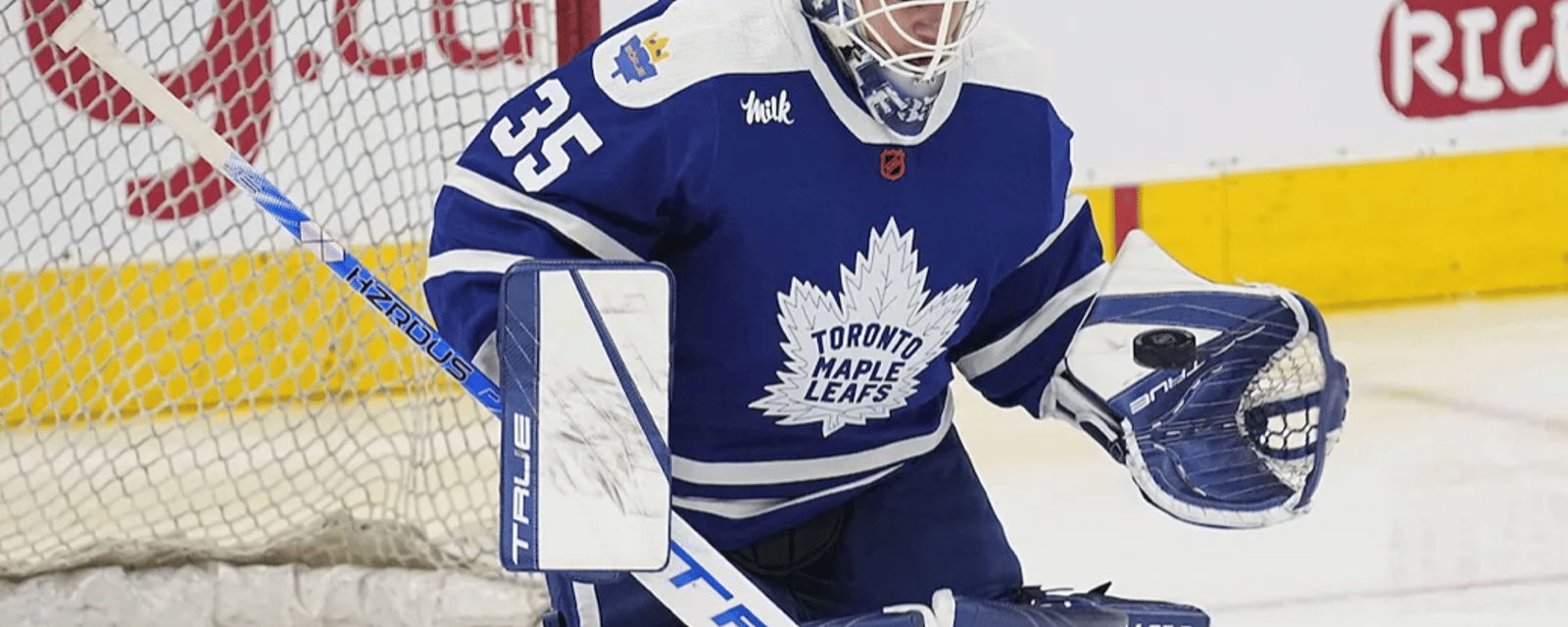 Ilya Samsonov honors Leafs legend with jaw-dropping mask 