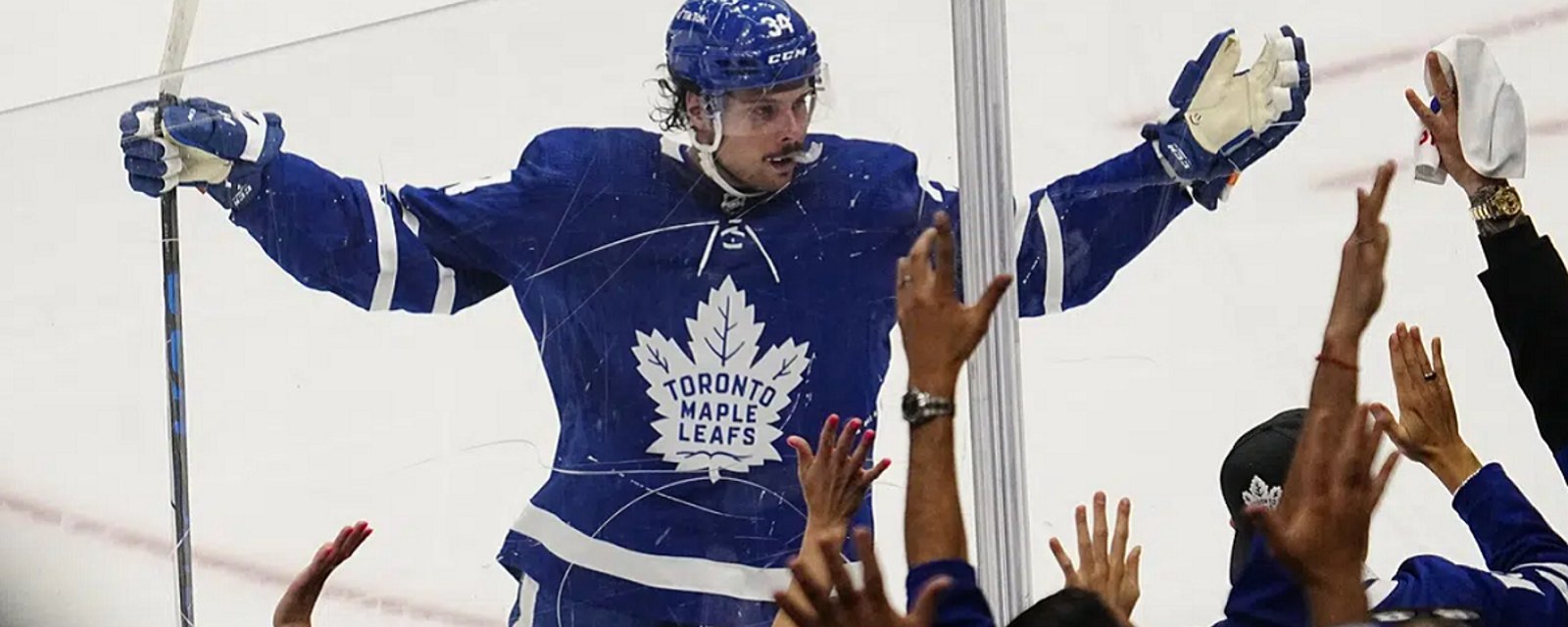 Female fan removes her bra in response to Auston Matthews hat trick!