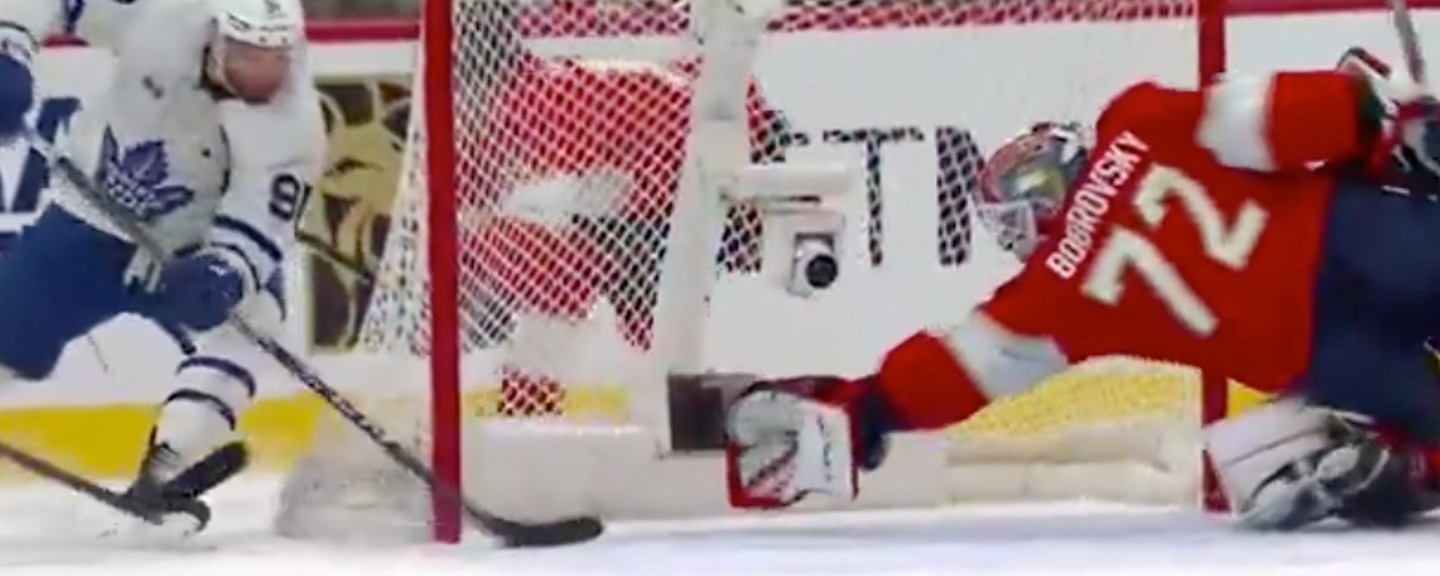 Maple Leafs are torching Sergei Bobrovsky!