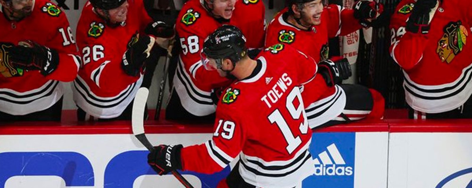 Toews scores in his last game with the Blackhawks!