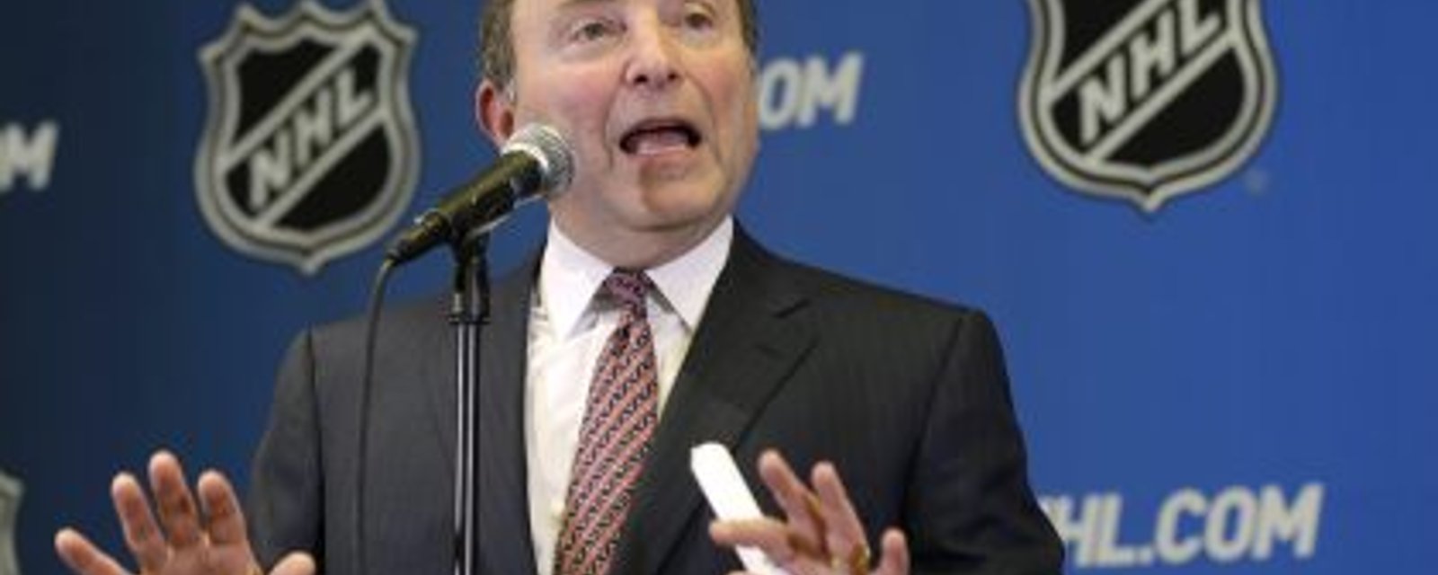 NHL gets torn to pieces for fine on Blackhawks! 