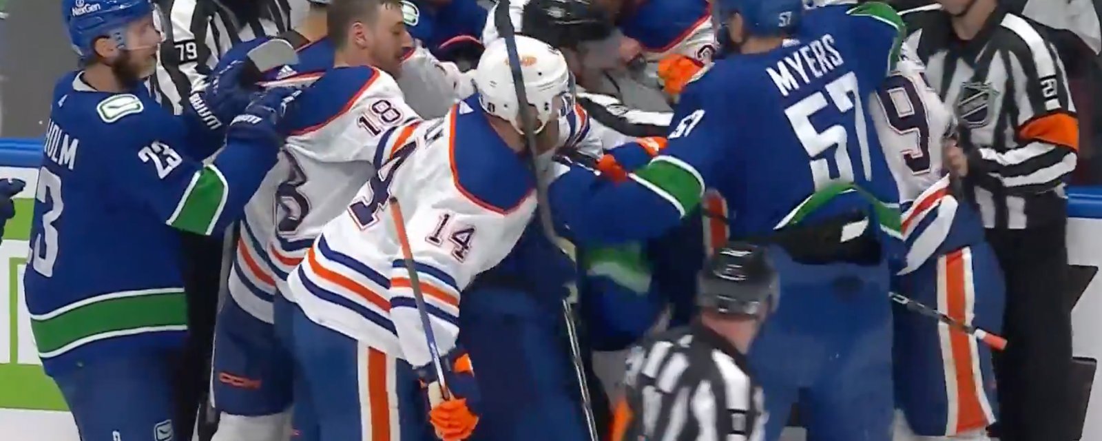 Full line brawl erupts with Connor McDavid and Leon Draisaitl in the middle of it!
