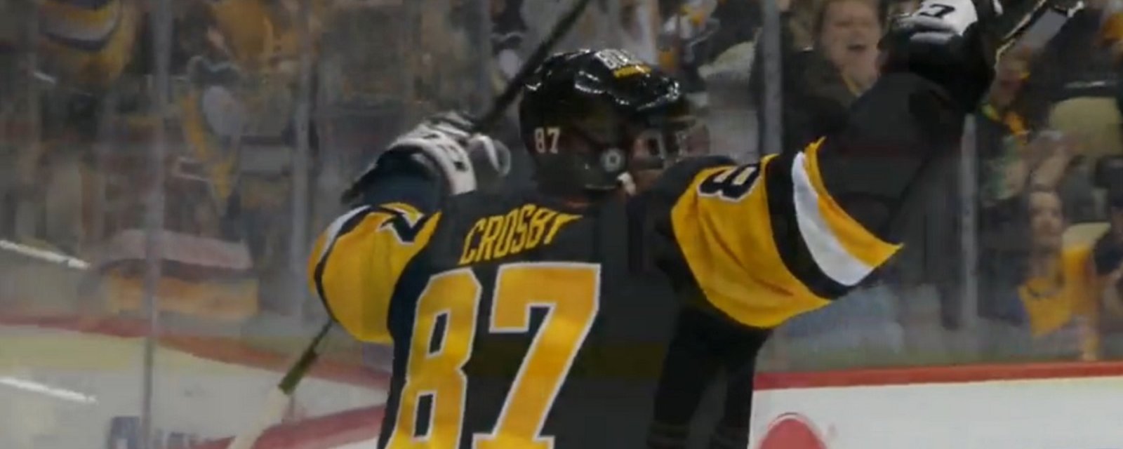Sidney Crosby records point #1400 with a beautiful OT winner.