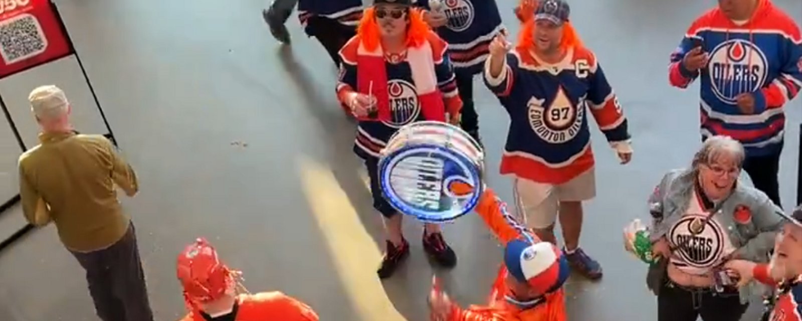 A second Oilers fan flashes the crowd at Rogers place!