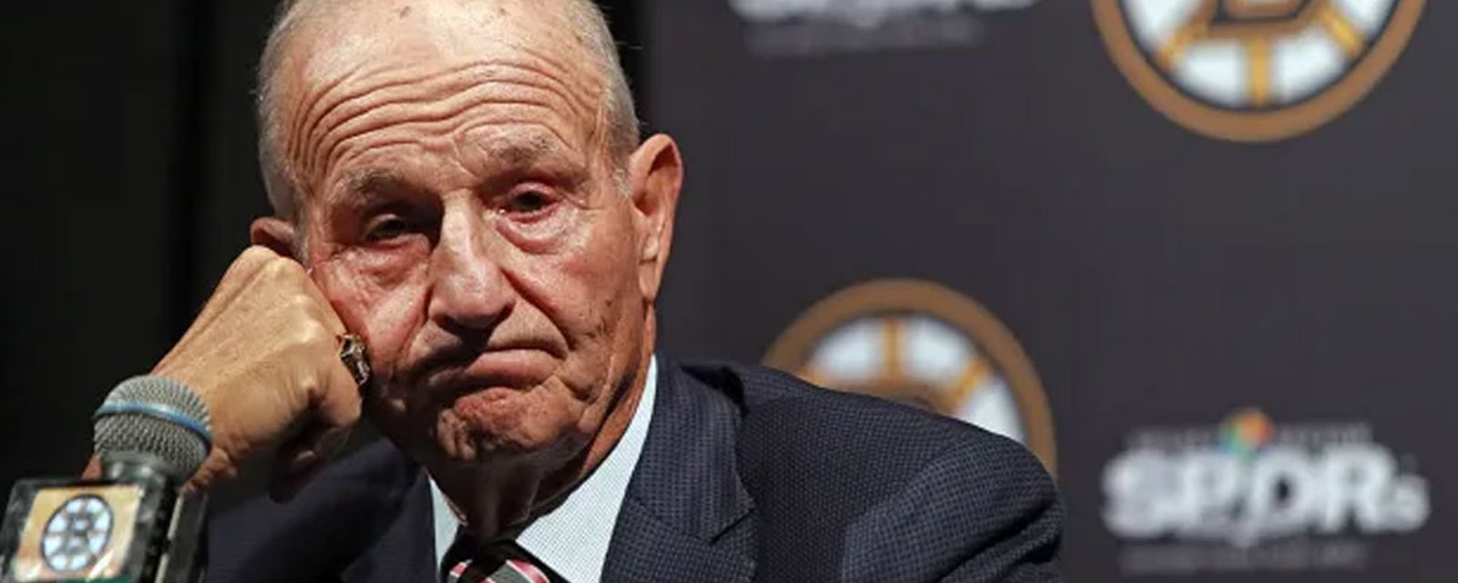 Bruins owner Jeremy Jacobs reportedly “irked” by Jeremy Swayman's comments, turns negotiations personal 