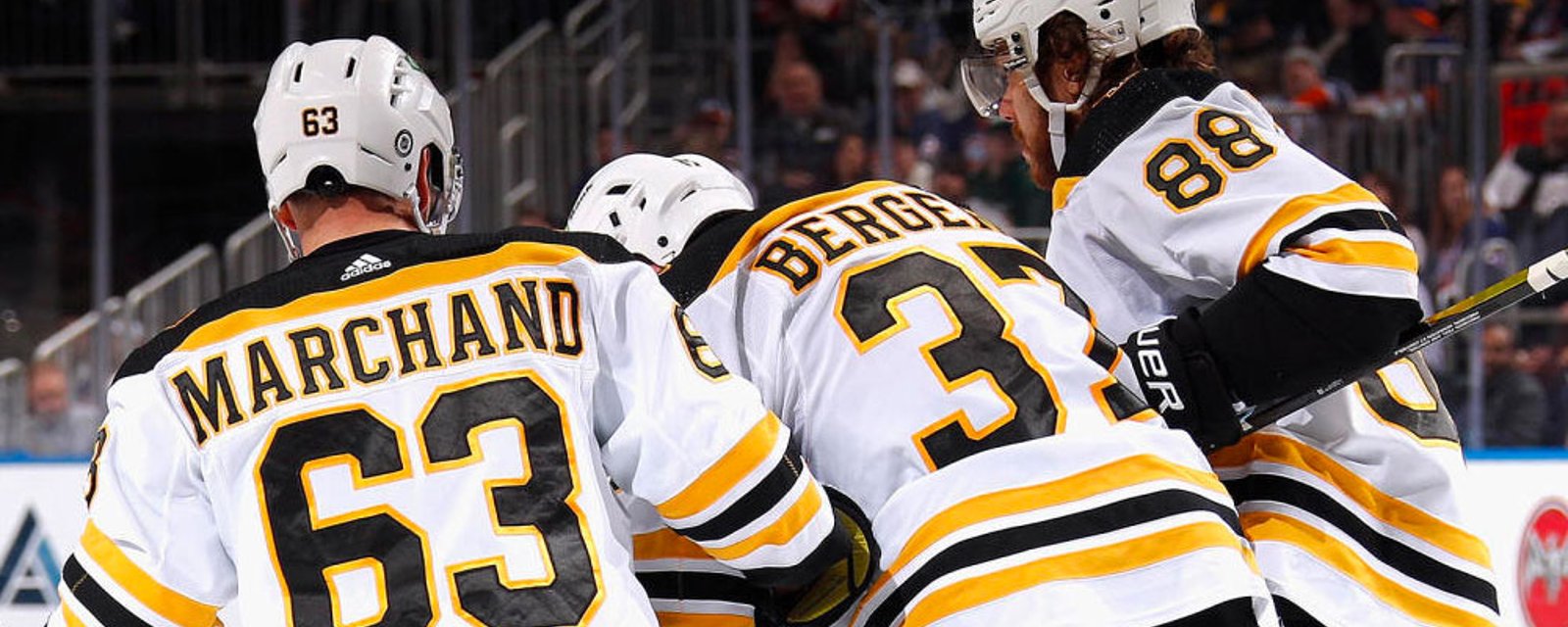 Bergeron suffers upper body injury against Habs this evening
