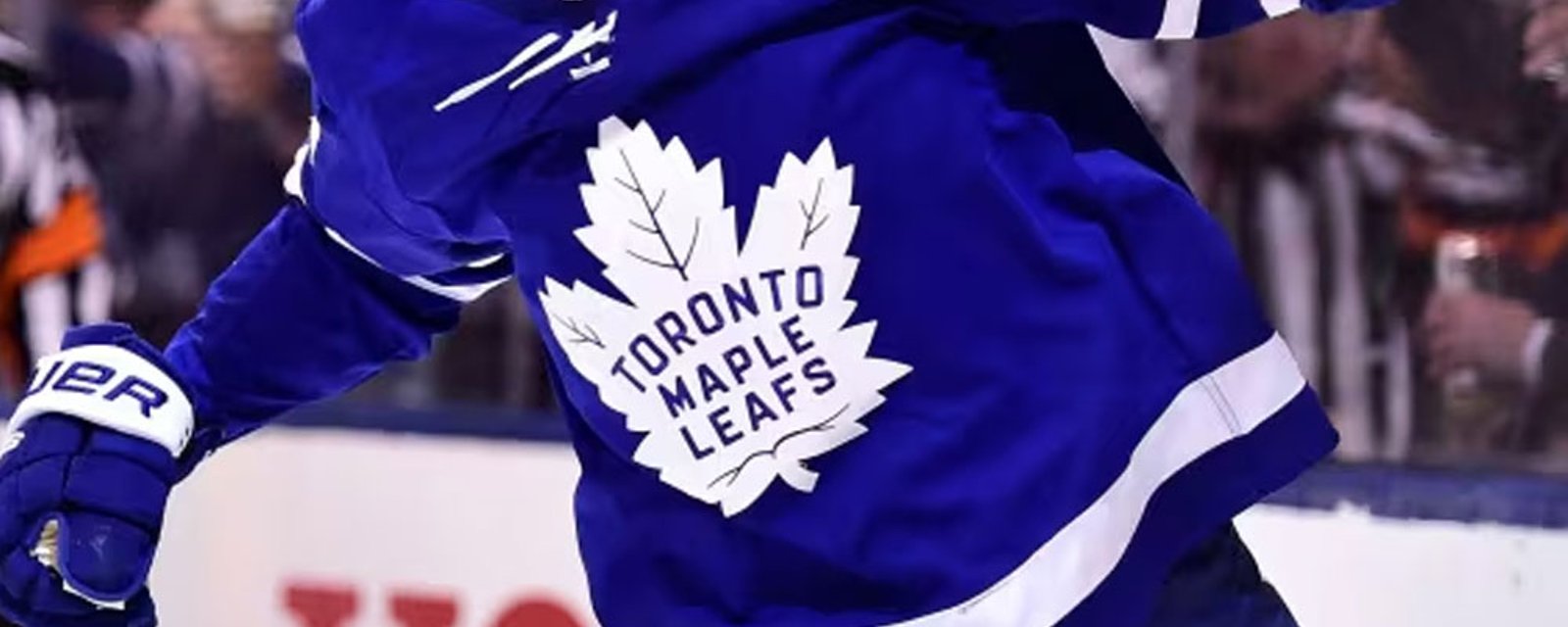 Leafs defenseman caught wearing another NHL team's jersey at charity event