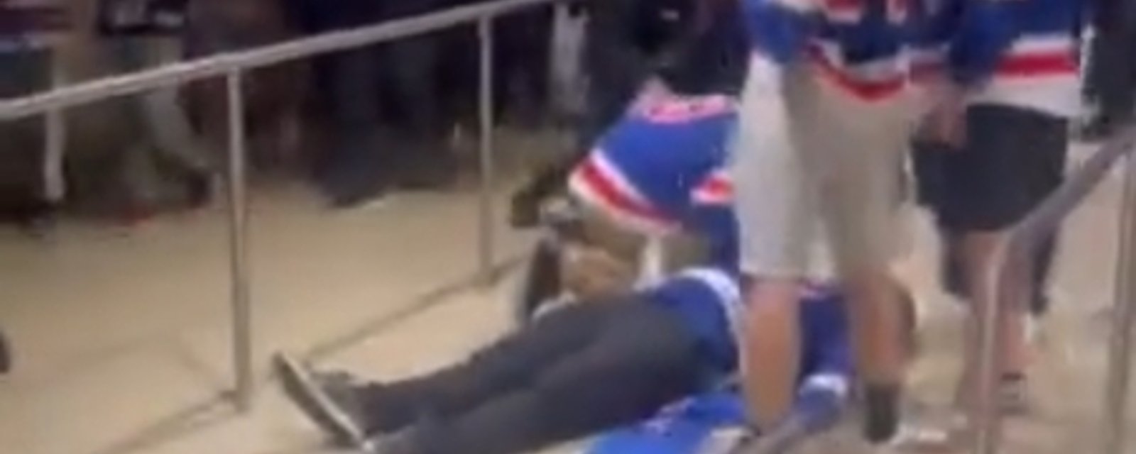 Lightning reaches out to fan who got sucker punched after Game 5