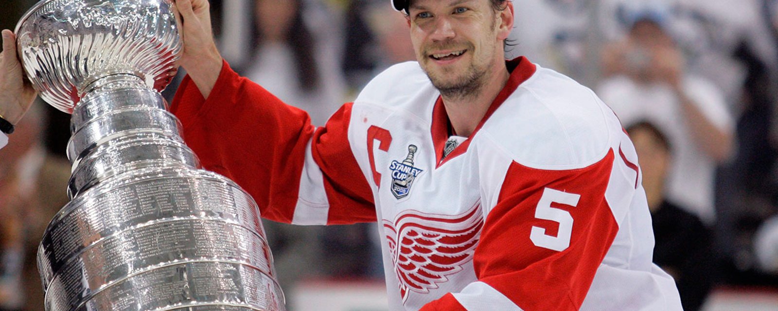 Nicklas Lidstrom earns yet another major honor 