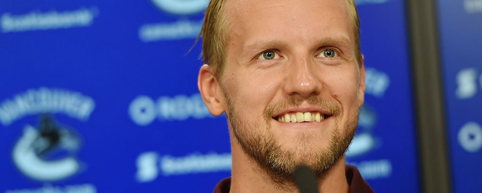 Alex Edler signs with the Canucks to end his career