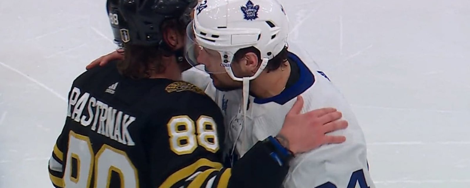 David Pastrnak throws unexpected compliment toward Leafs 