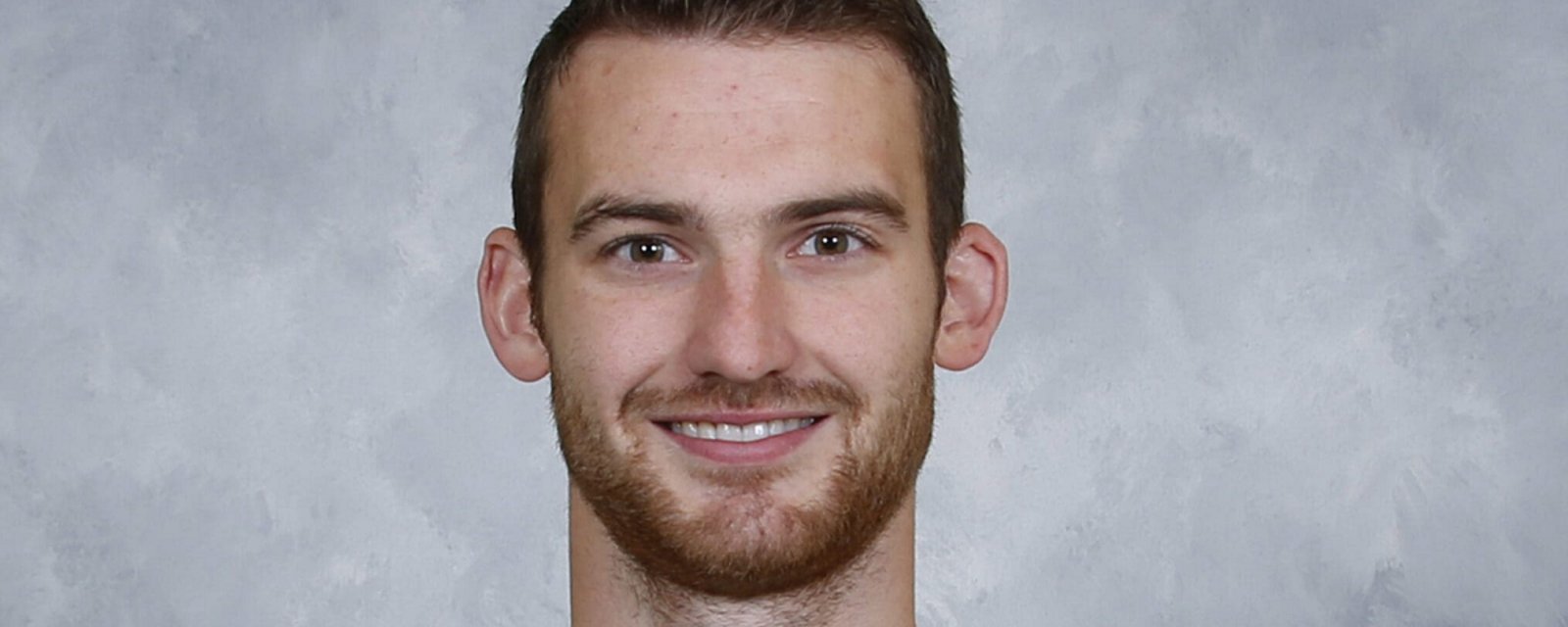 2 more NHL players opt for neck guards in wake of Adam Johnson tragedy,