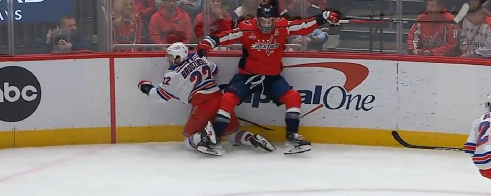 Tom Wilson crushes Jonny Brodzinski and leaves him leaking.