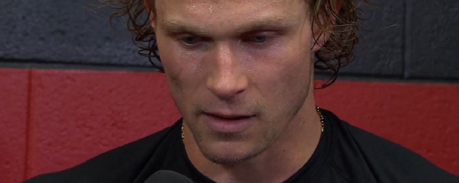 Jakob Chychrun tears up after scoring in front of his grandfather.