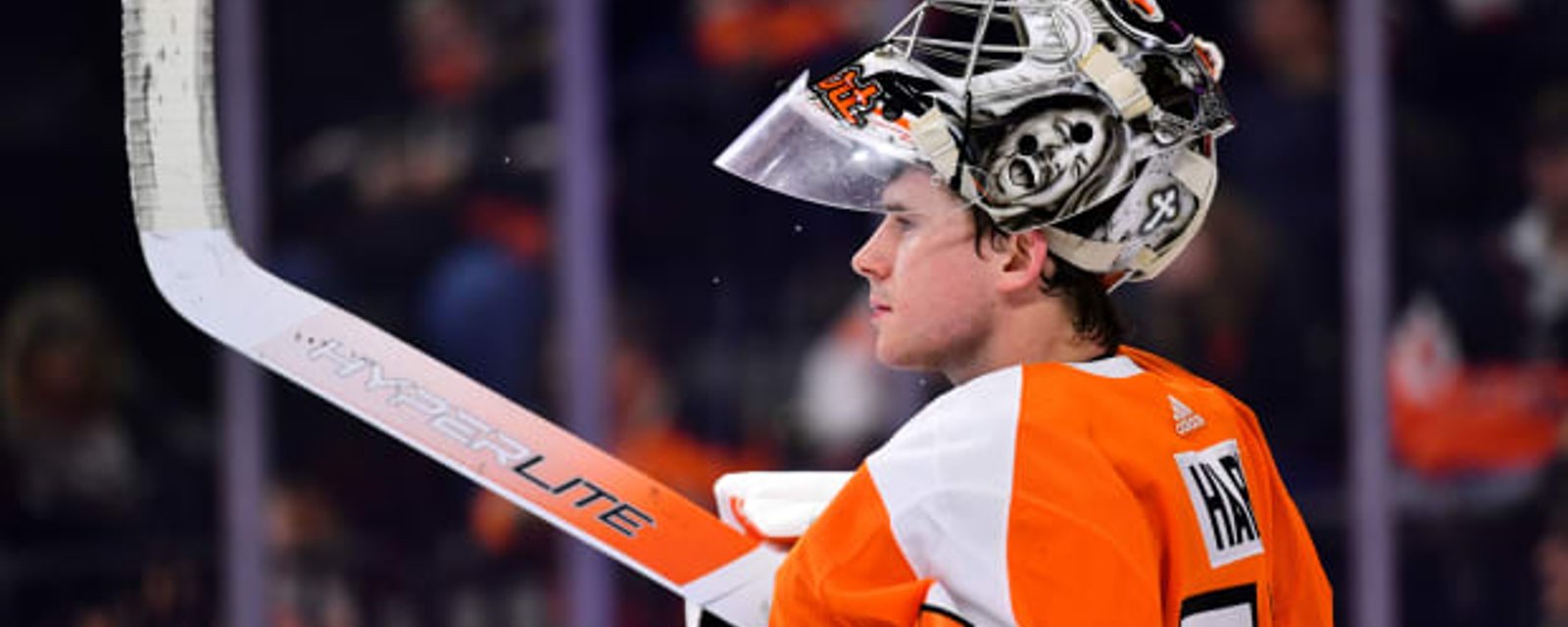 Flyers in hot water over attempted Carter Hart trade
