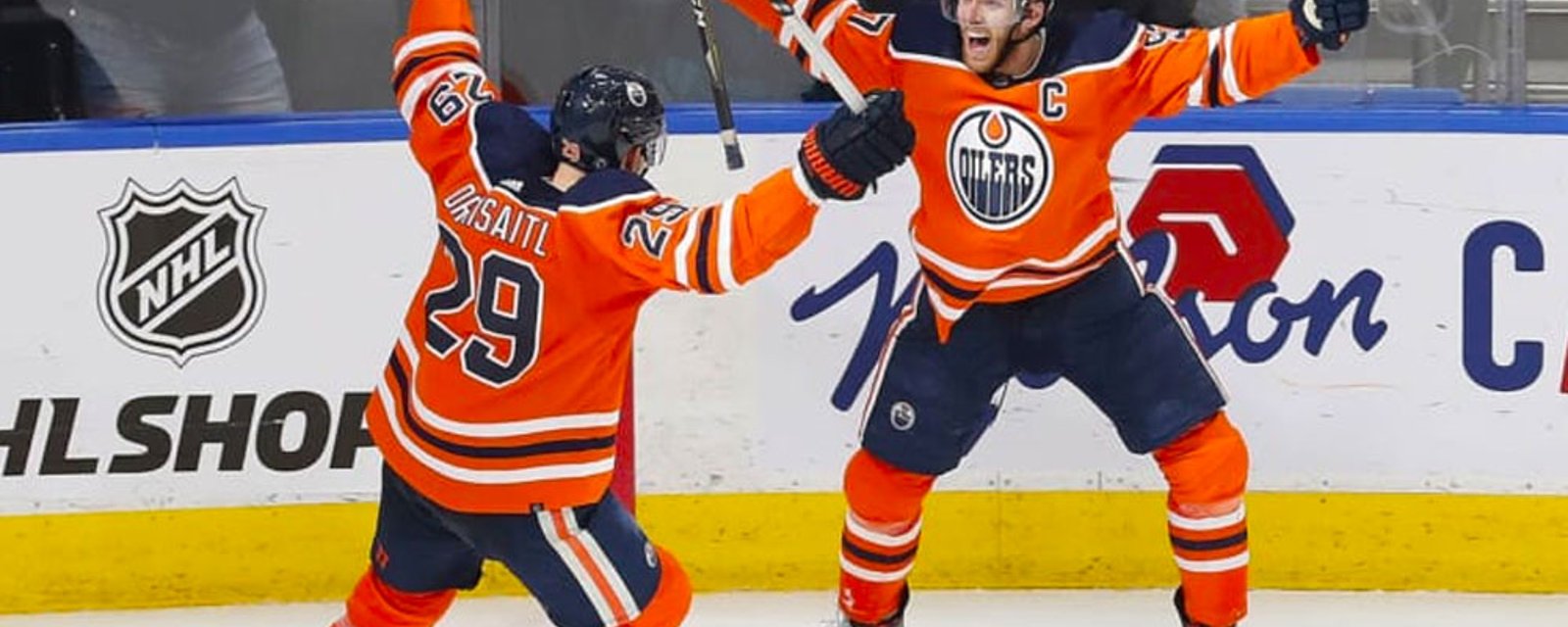 Oilers refuse to put ads on their jerseys