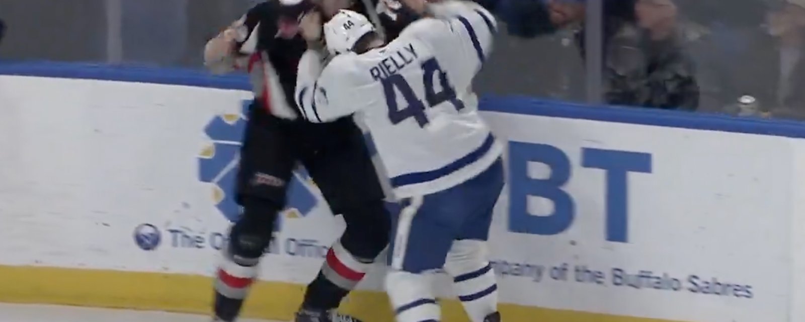 Morgan Rielly jumps Tage Thompson for rocking Auston Matthews!