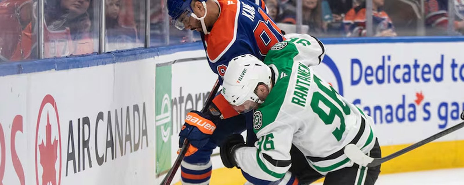 Evander Kane leaves Game 4 with potential neck injury