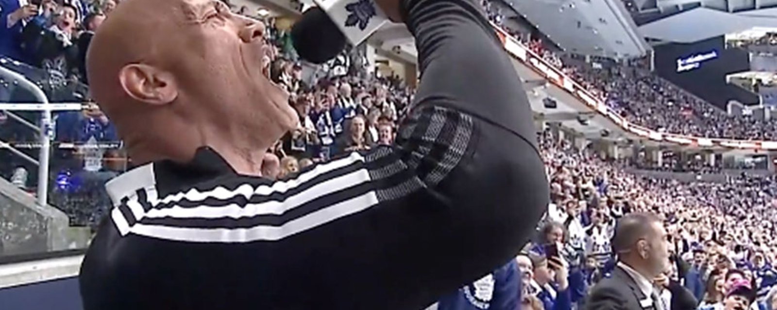 Dwayne “The Rock” Johnson reveals that he's a Leafs fan!
