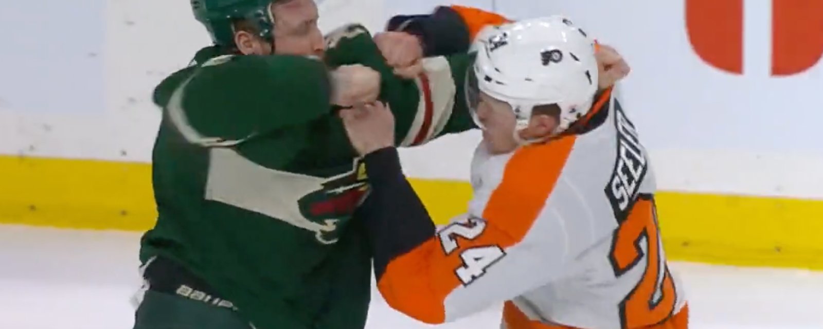 Deslauriers and Seeler throw brutal haymakers, get teams going in 1st period